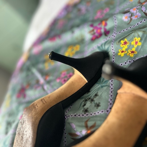 🪩 Vintage YSL Kitten Heels with Studded Ball 🪩 - Picture 5 of 5